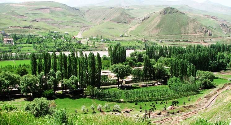 روستای ایستا